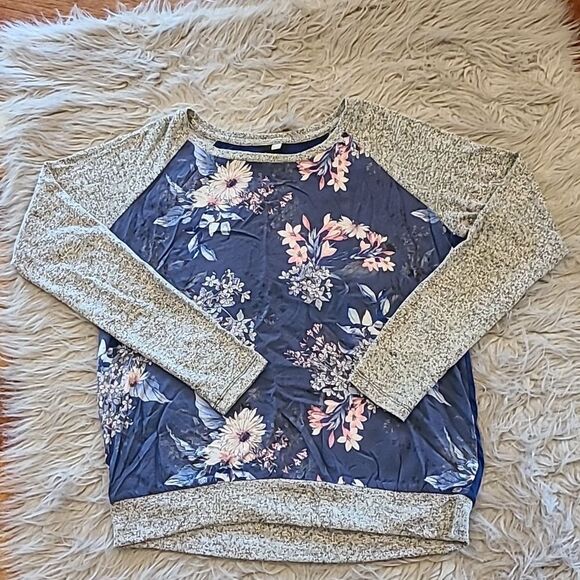 Kut from‎ the kloth blue and gray floral print soft rayon long sleeve shirt - Picture 1 of 5